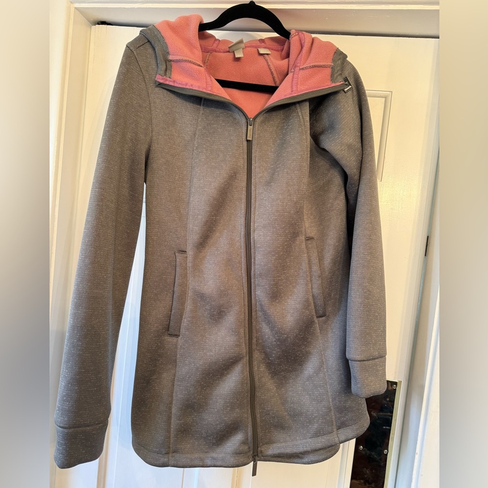 Bench Women's Gray and Pink Ski Jacket